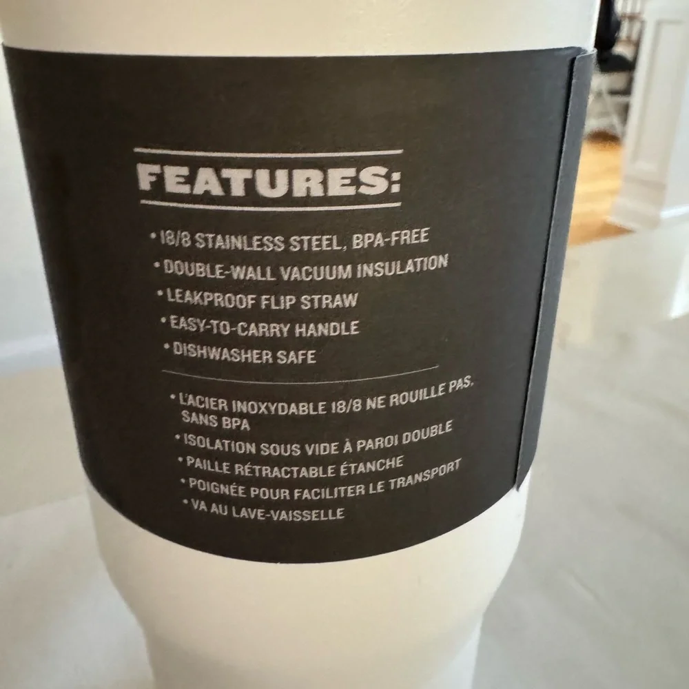Stanley IceFlow Flip Straw Tumbler - White and Gray - Picture 4 of 6